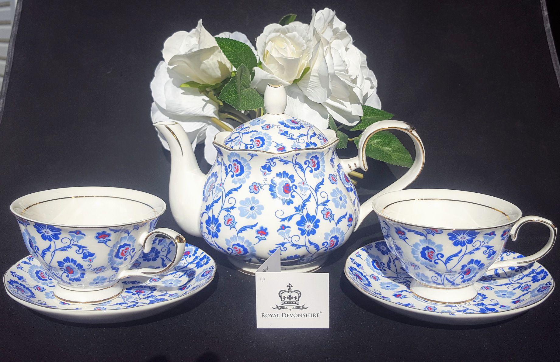 Sunshine Blue Sprays 4 cup teapot